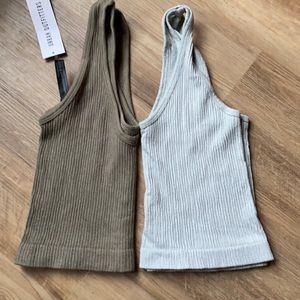Urban outfitters brami two pack